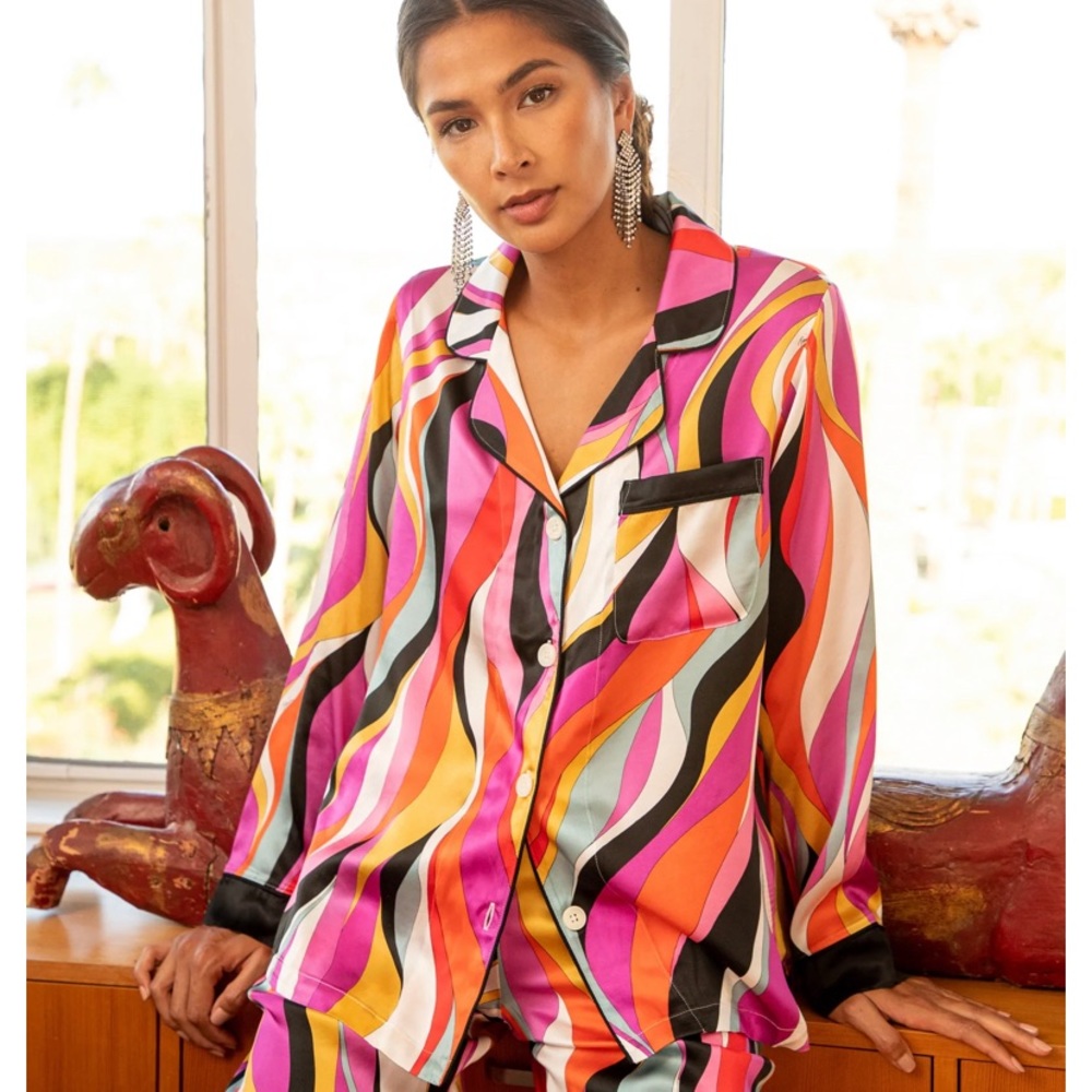 Trina Turk pajamas. Never worn. Jay gorgeous